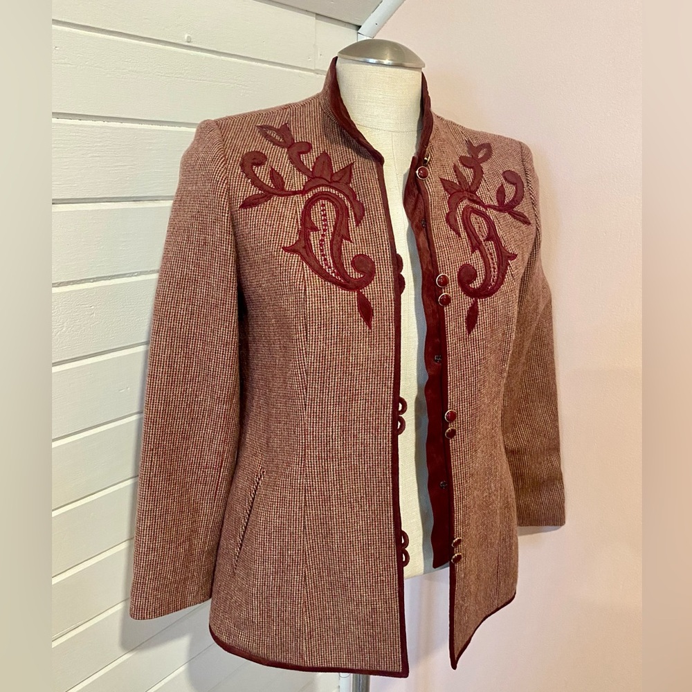 Vintage 70s Tweed Pant Suit with Burgundy Velvet Accents, Size Small